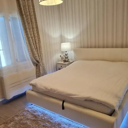 Villa Saint Aygulf,Bord De Mer Сен-Глф
